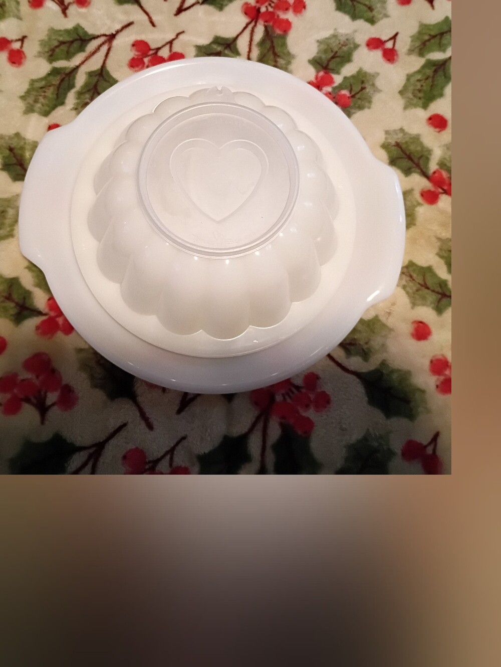 Tupperware Jello Serve Dish